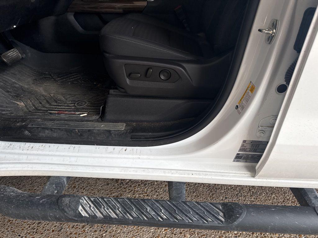 used 2025 Chevrolet Silverado 1500 car, priced at $47,861