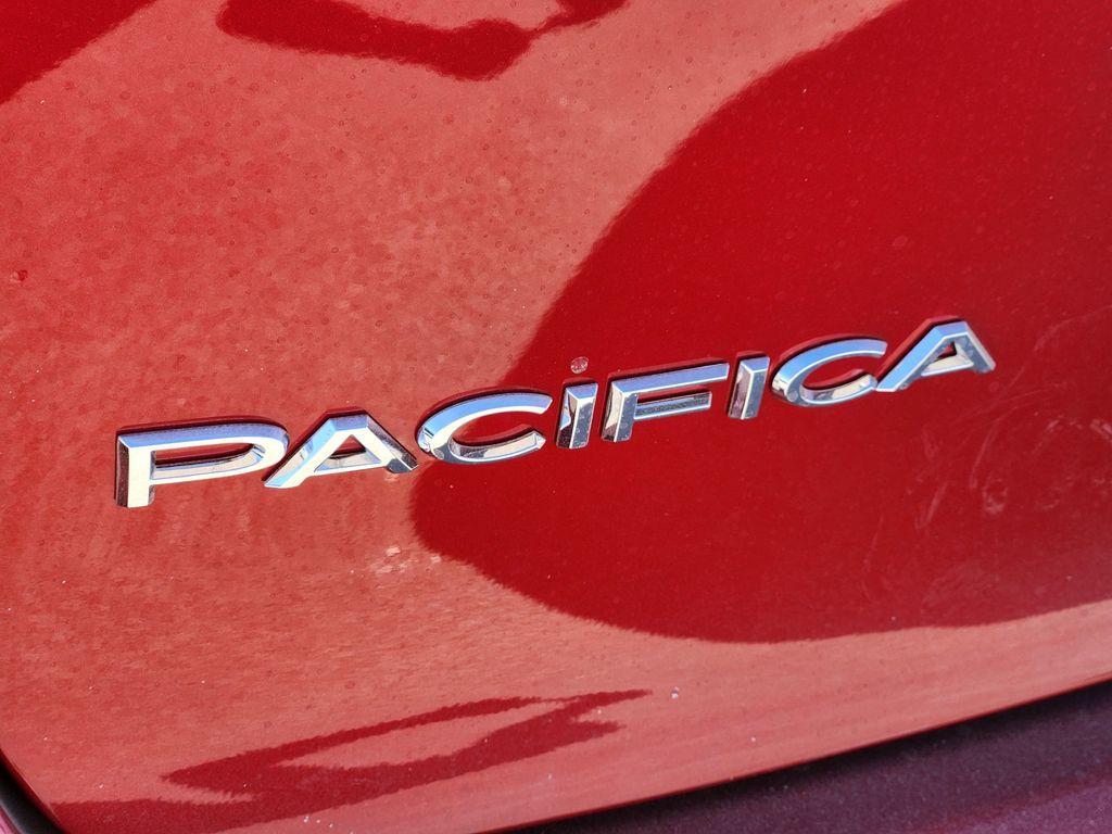 new 2026 Chrysler Pacifica car, priced at $36,595