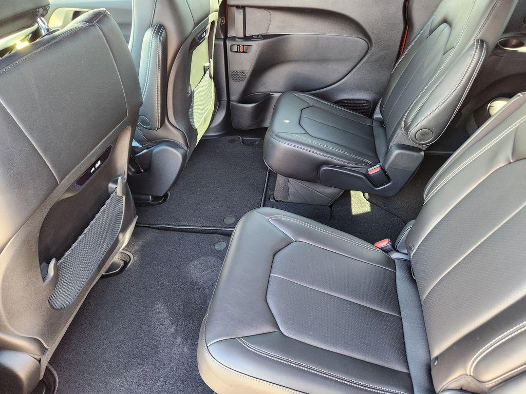 new 2026 Chrysler Pacifica car, priced at $36,595