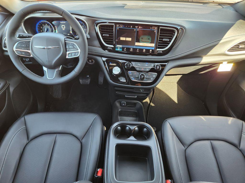 new 2026 Chrysler Pacifica car, priced at $36,595