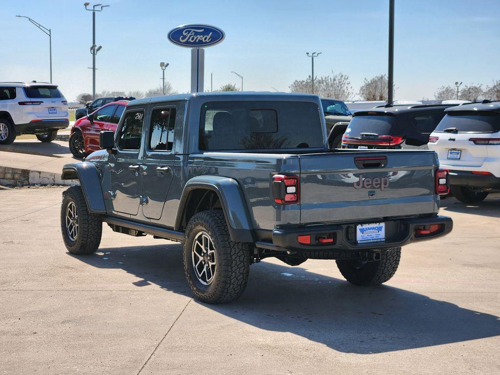 new 2026 Jeep Gladiator car, priced at $51,712