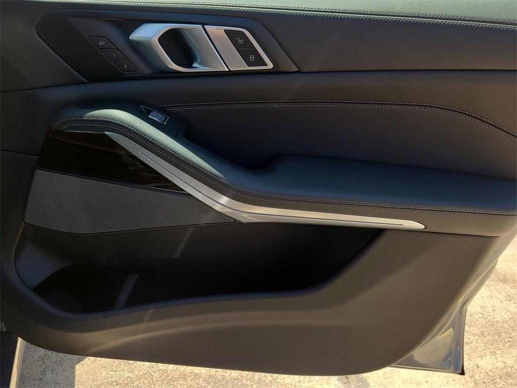 used 2025 BMW X7 car, priced at $58,030