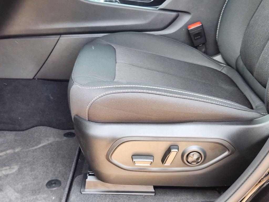 new 2025 Jeep Grand Cherokee L car, priced at $38,125