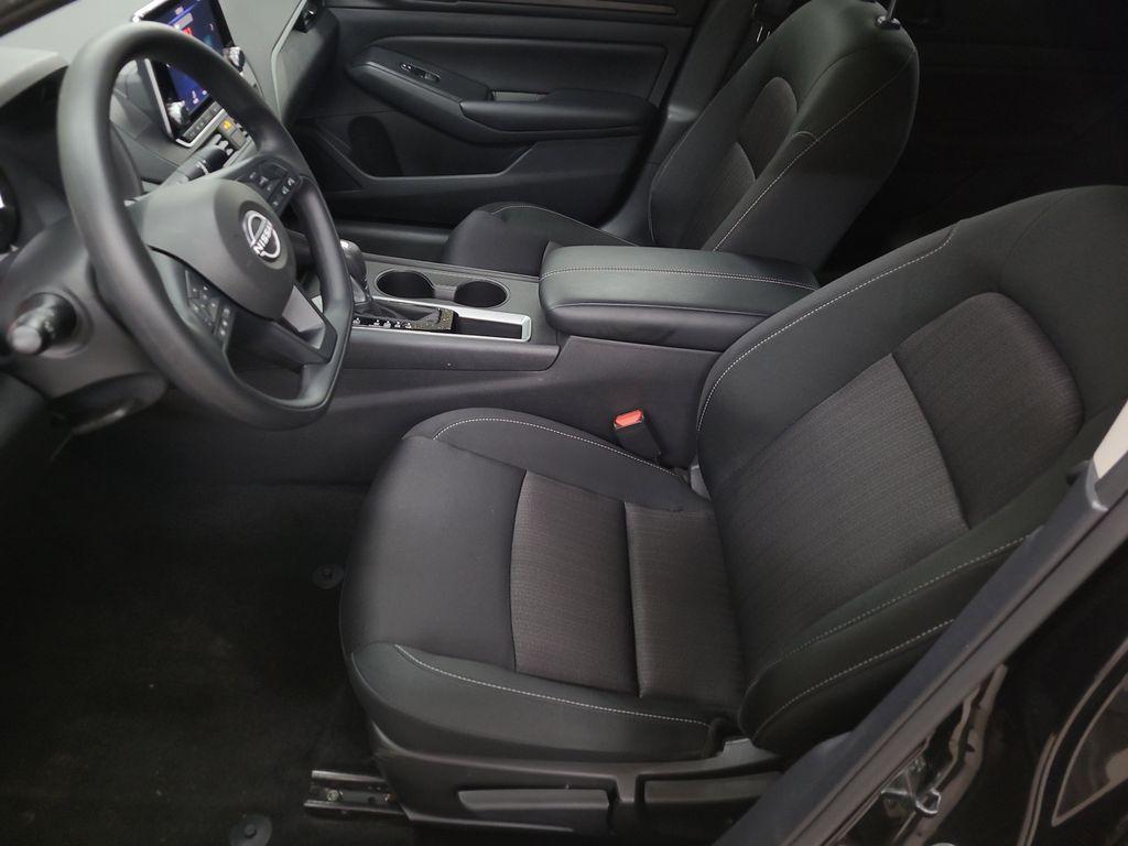 used 2025 Nissan Altima car