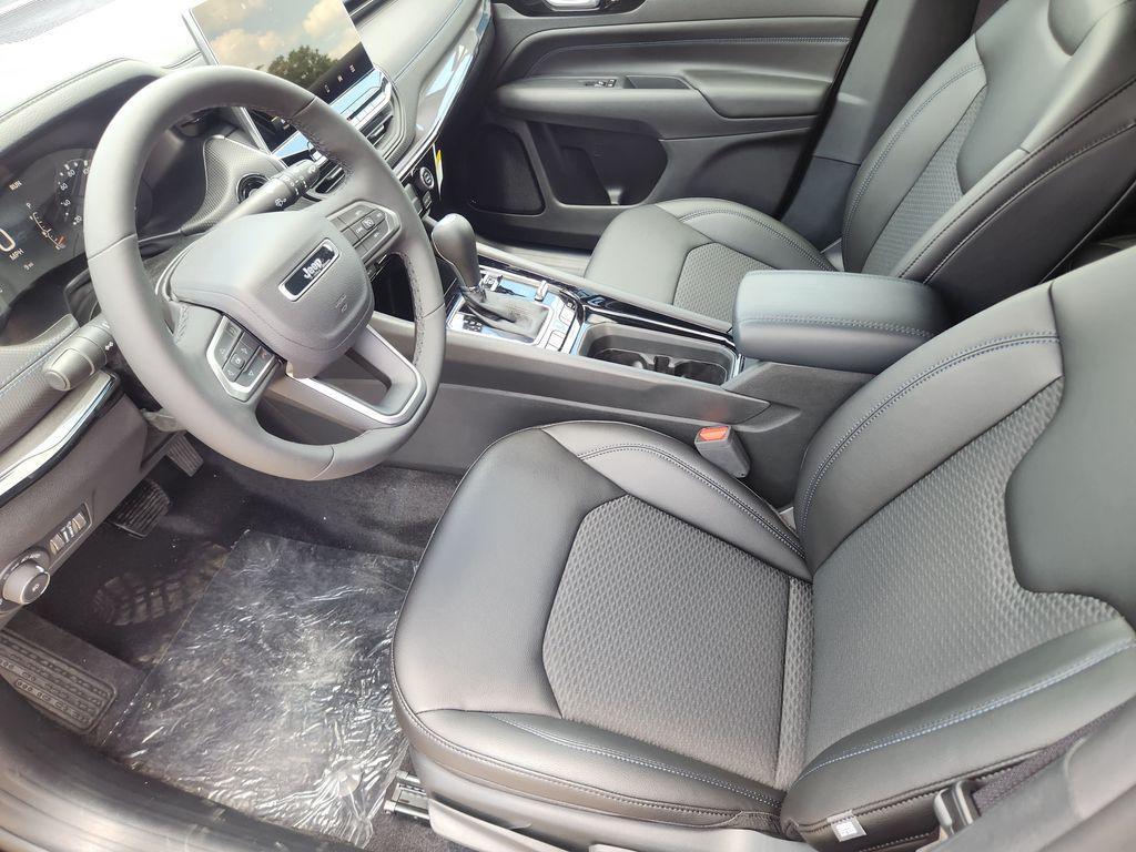 new 2026 Jeep Compass car, priced at $32,980