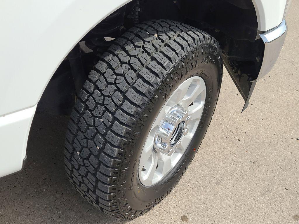 used 2024 Ford F-250 car, priced at $47,403