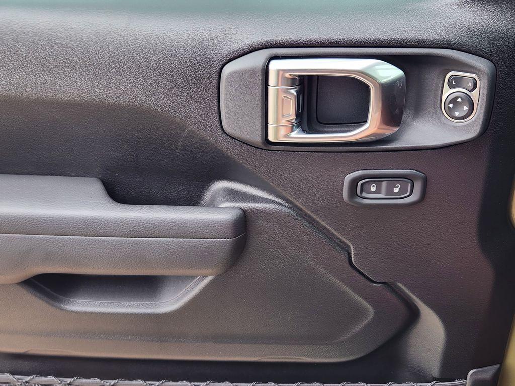 new 2026 Jeep Wrangler car, priced at $53,585