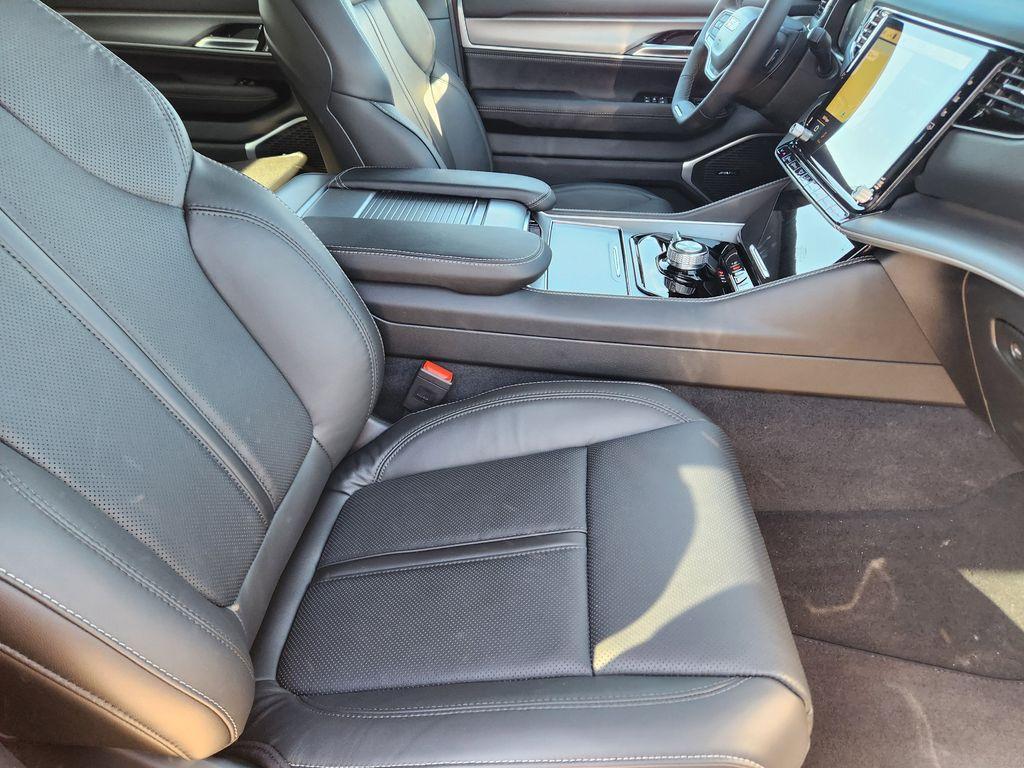 new 2026 Jeep Grand Wagoneer car, priced at $66,786