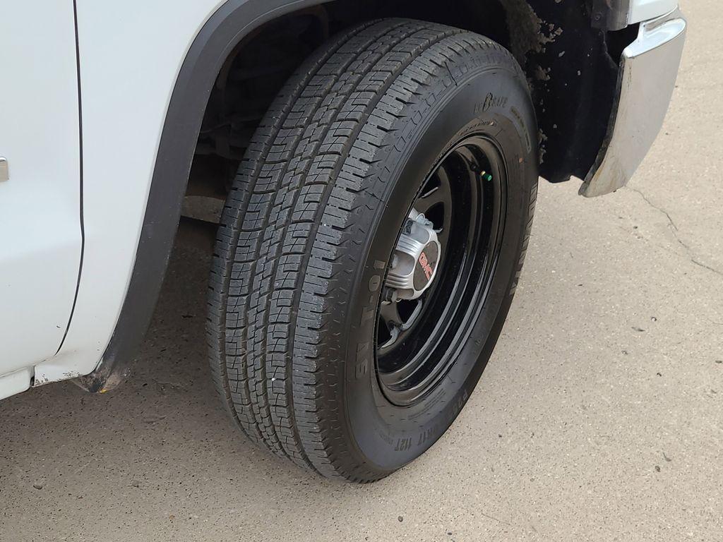 used 2017 GMC Sierra 1500 car, priced at $18,121