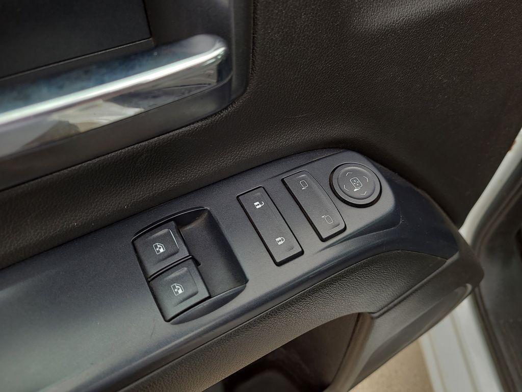 used 2017 GMC Sierra 1500 car, priced at $18,121