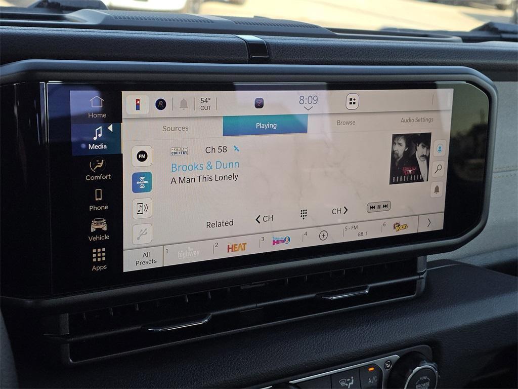 new 2026 Jeep Wrangler car, priced at $37,425