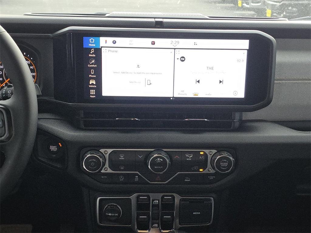 new 2025 Jeep Wrangler car, priced at $48,898