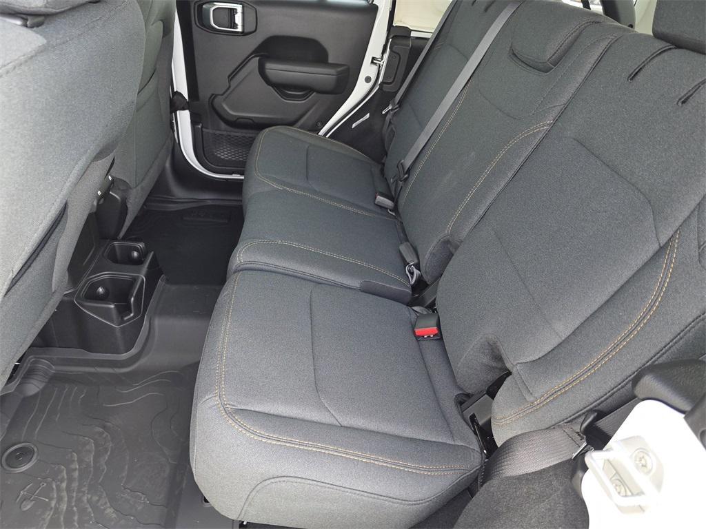 new 2026 Jeep Wrangler car, priced at $39,832