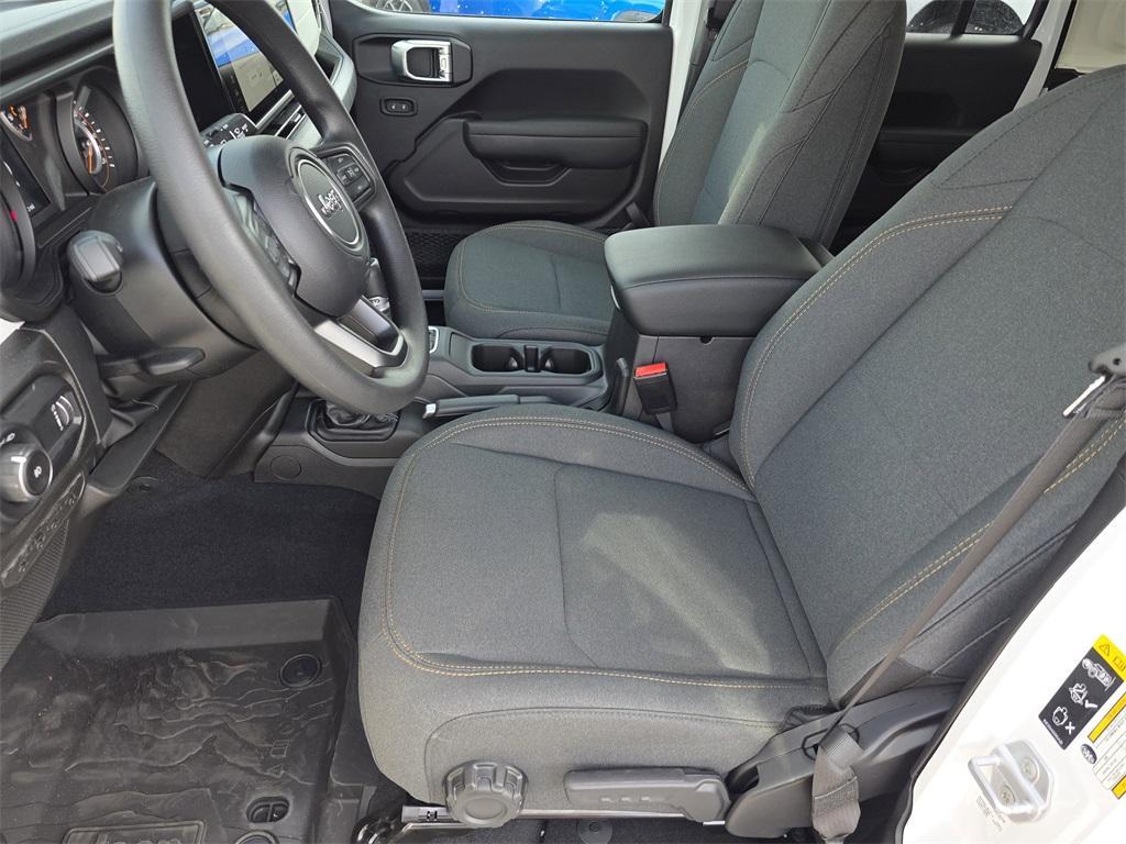 new 2026 Jeep Wrangler car, priced at $39,832