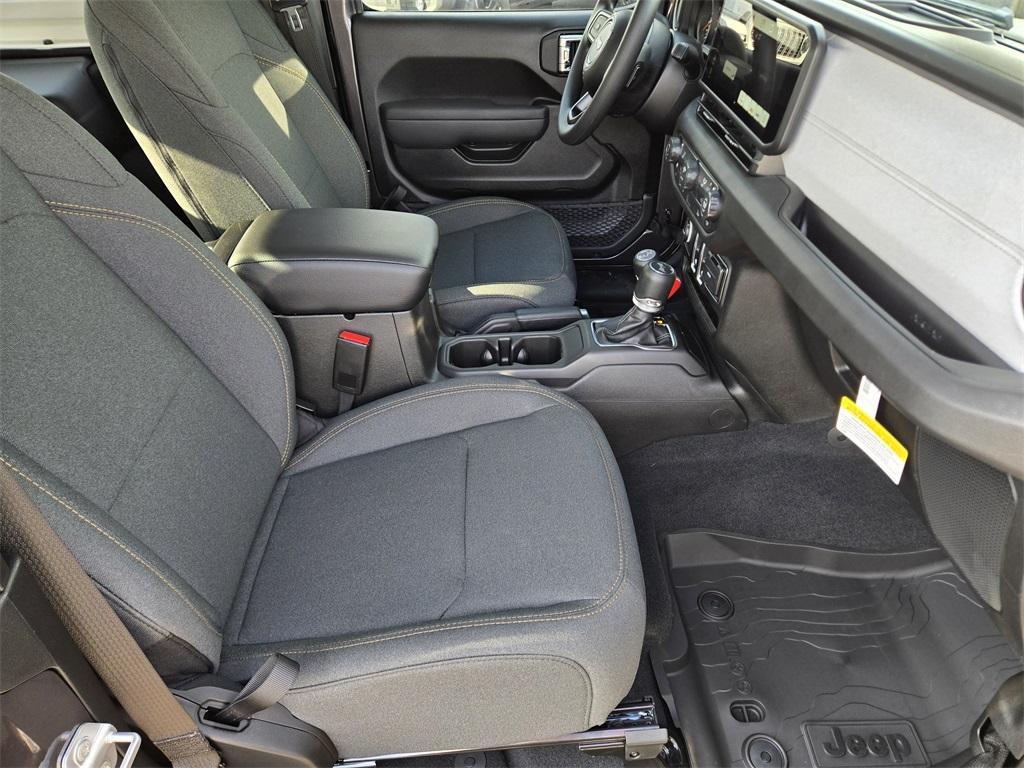 new 2026 Jeep Wrangler car, priced at $37,425