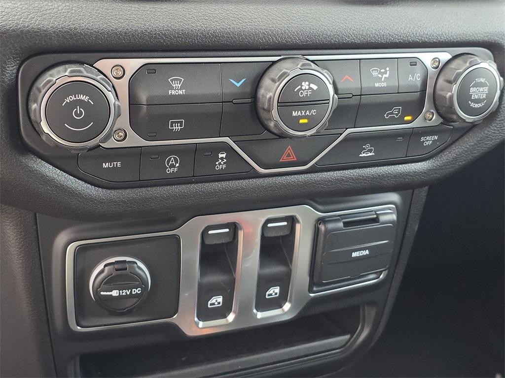 new 2026 Jeep Wrangler car, priced at $37,509