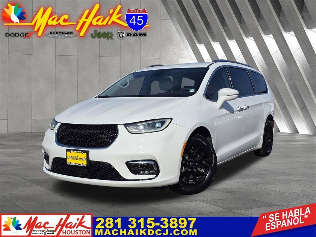 used 2021 Chrysler Pacifica car, priced at $20,991