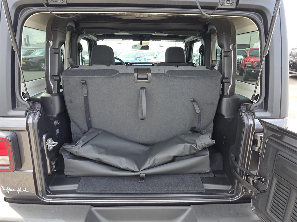 new 2026 Jeep Wrangler car, priced at $37,509