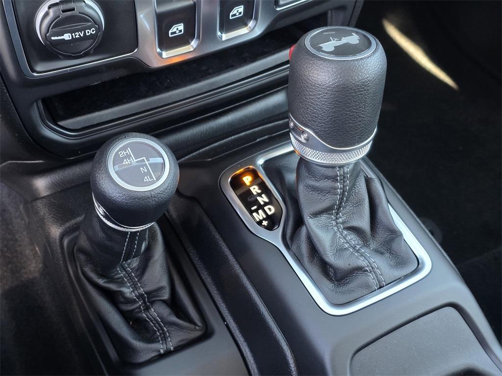 new 2026 Jeep Wrangler car, priced at $37,425