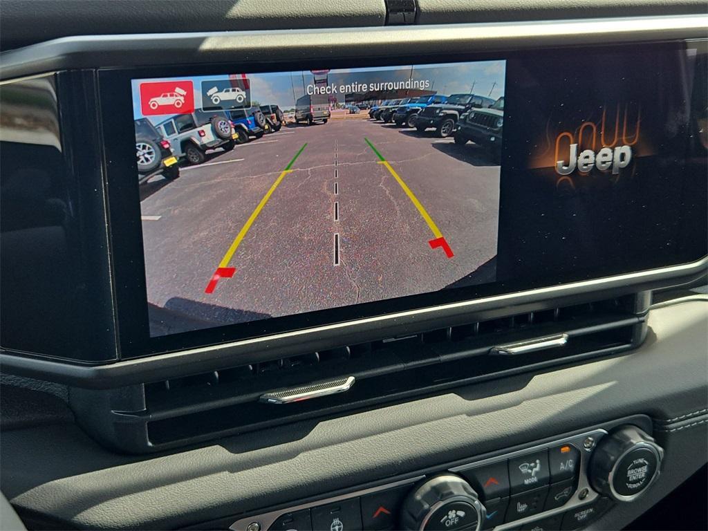 new 2025 Jeep Wrangler car, priced at $51,565