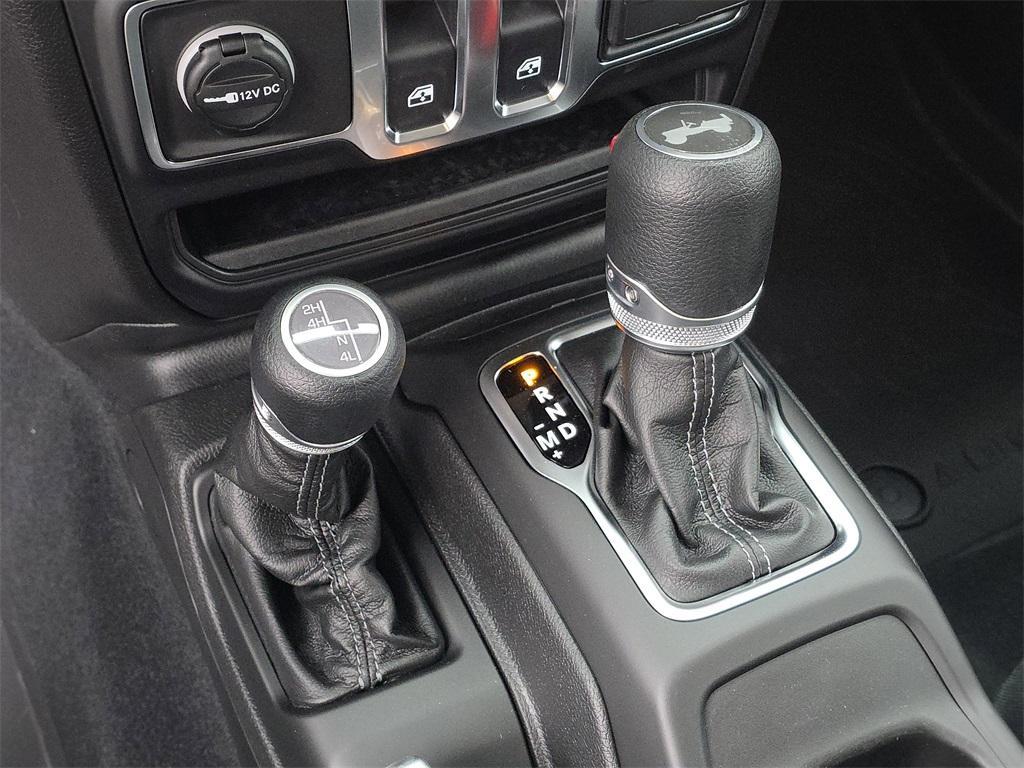 new 2026 Jeep Wrangler car, priced at $37,425