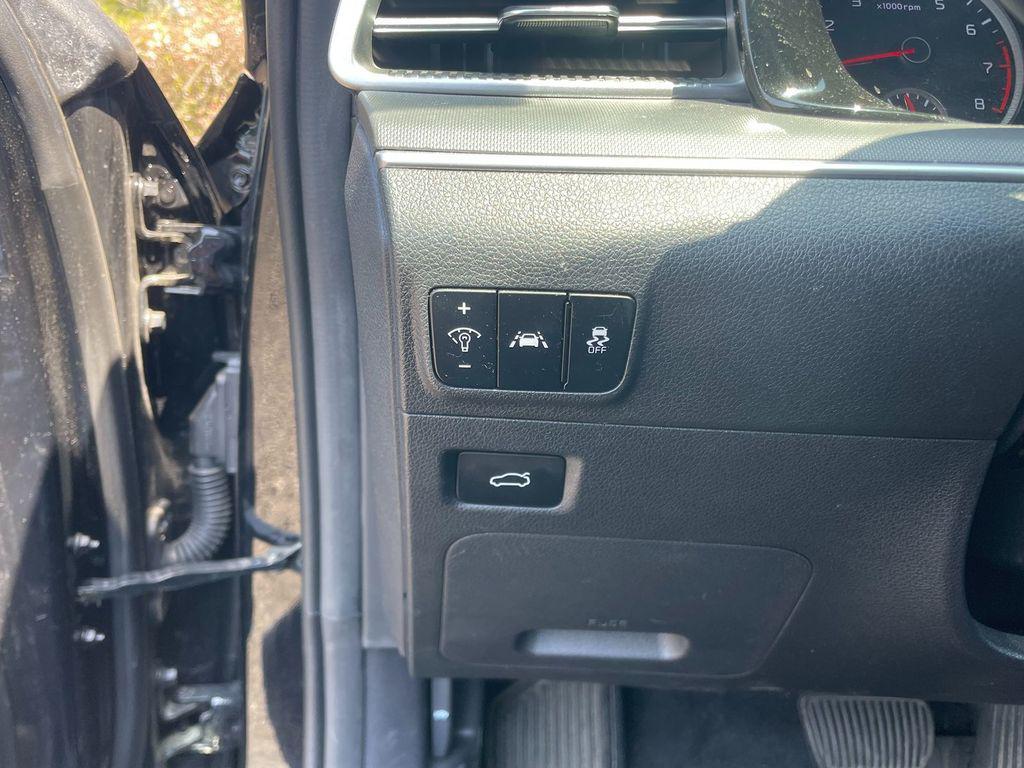 used 2022 Kia K5 car, priced at $24,298