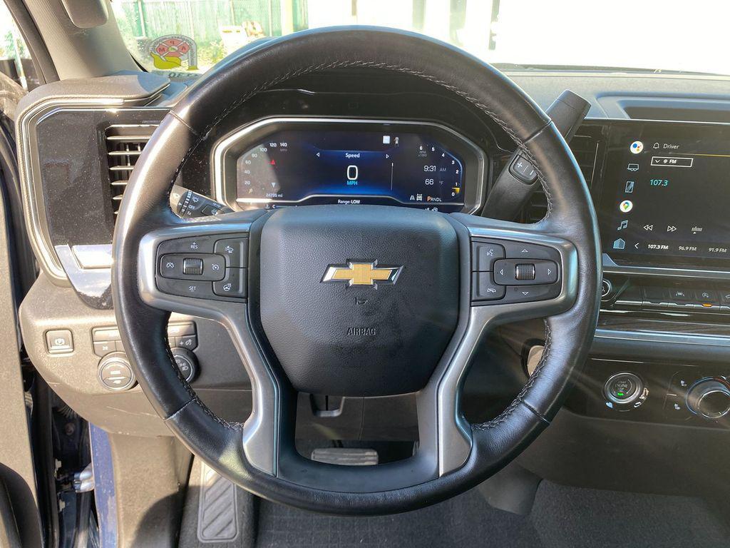 used 2022 Chevrolet Silverado 1500 car, priced at $37,995