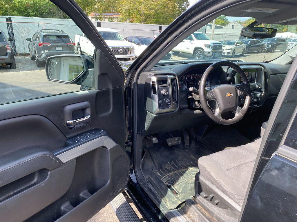 used 2018 Chevrolet Silverado 1500 car, priced at $23,995