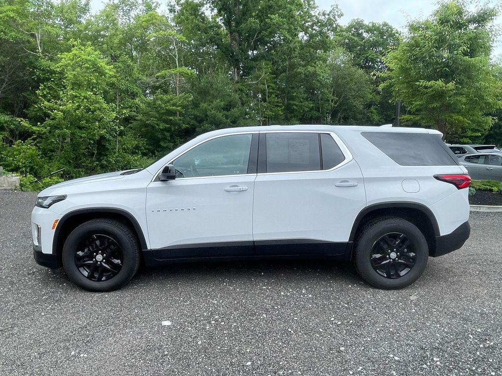 used 2023 Chevrolet Traverse car, priced at $29,624