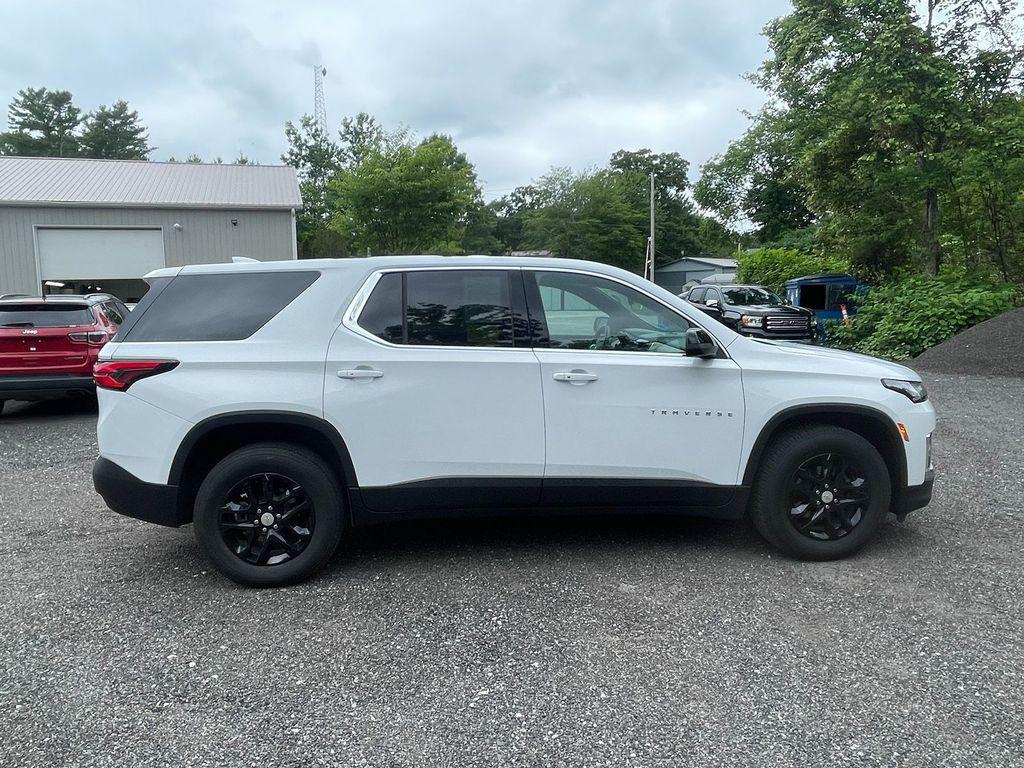 used 2023 Chevrolet Traverse car, priced at $29,624