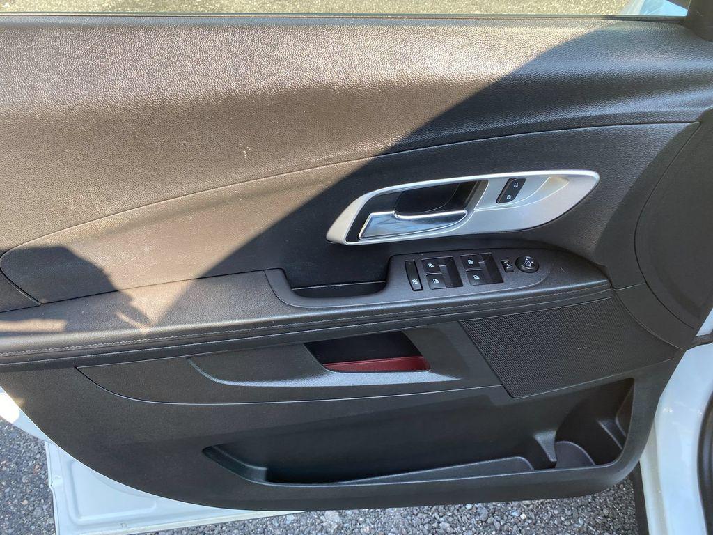 used 2016 Chevrolet Equinox car, priced at $11,644