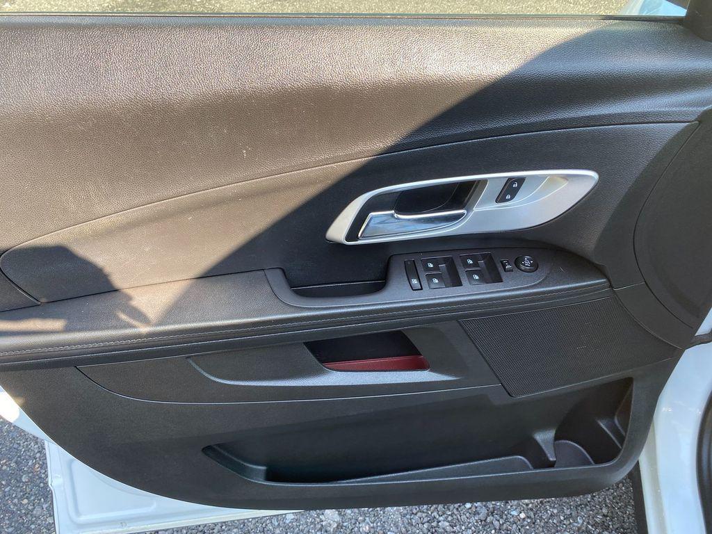 used 2016 Chevrolet Equinox car, priced at $11,644