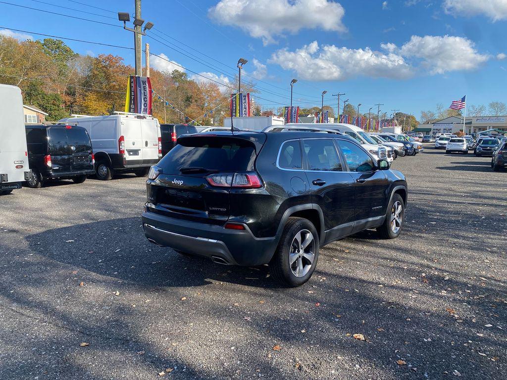 used 2019 Jeep Cherokee car, priced at $20,995