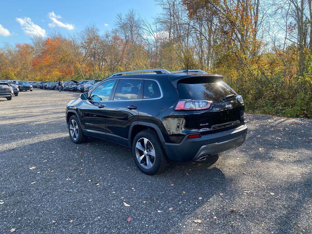 used 2019 Jeep Cherokee car, priced at $20,995