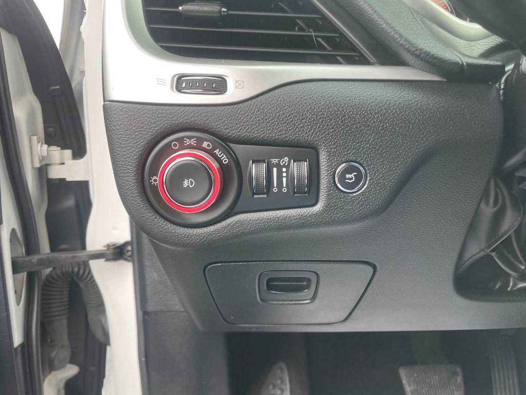 used 2016 Jeep Cherokee car, priced at $11,865