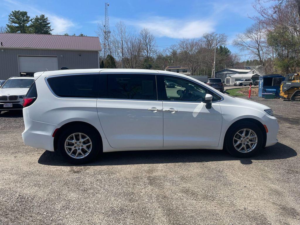 used 2023 Chrysler Pacifica car, priced at $26,198