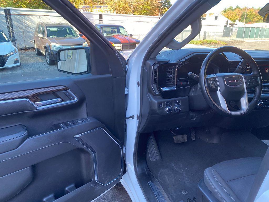 used 2023 GMC Sierra 1500 car, priced at $42,950
