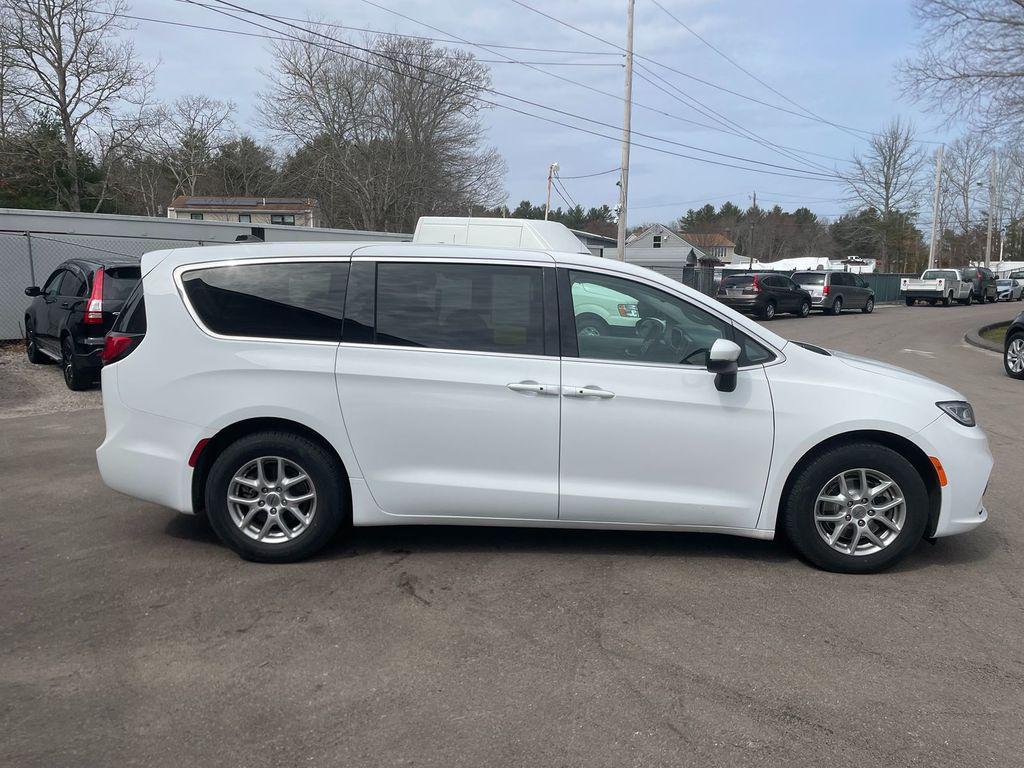 used 2023 Chrysler Pacifica car, priced at $25,694