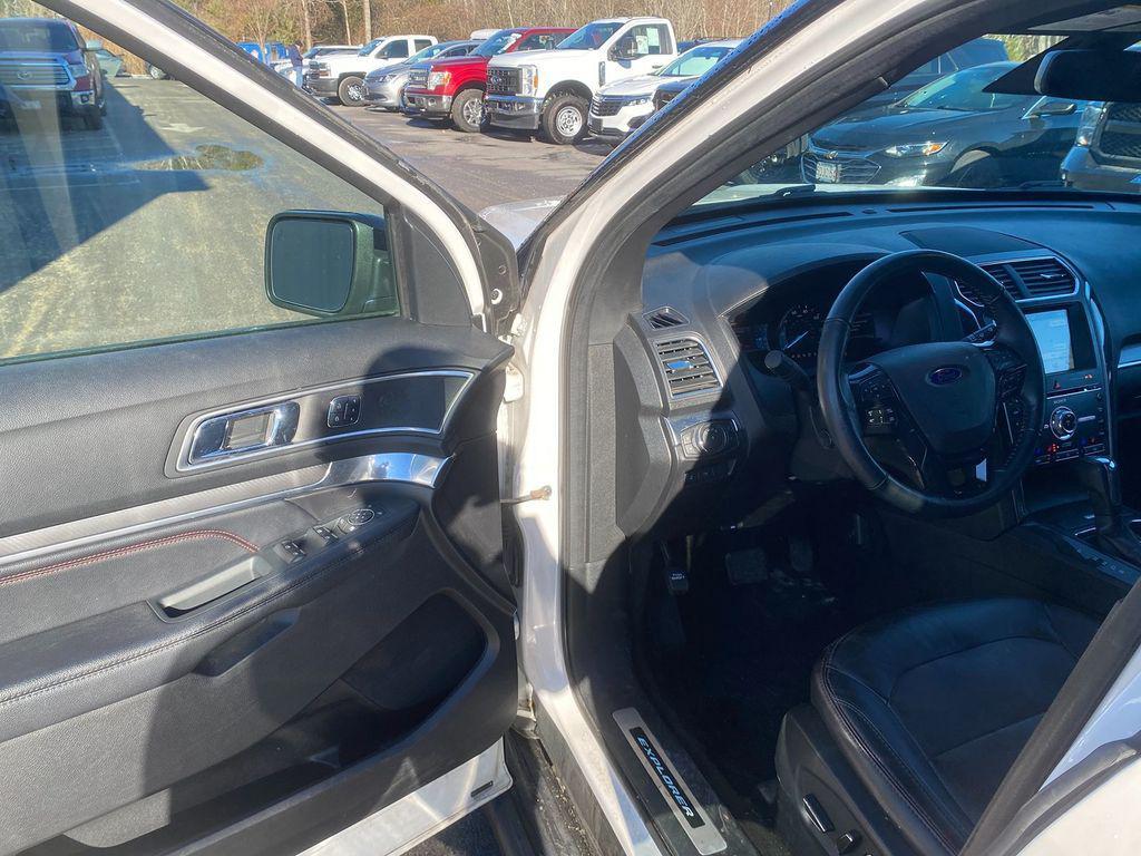 used 2018 Ford Explorer car, priced at $19,266
