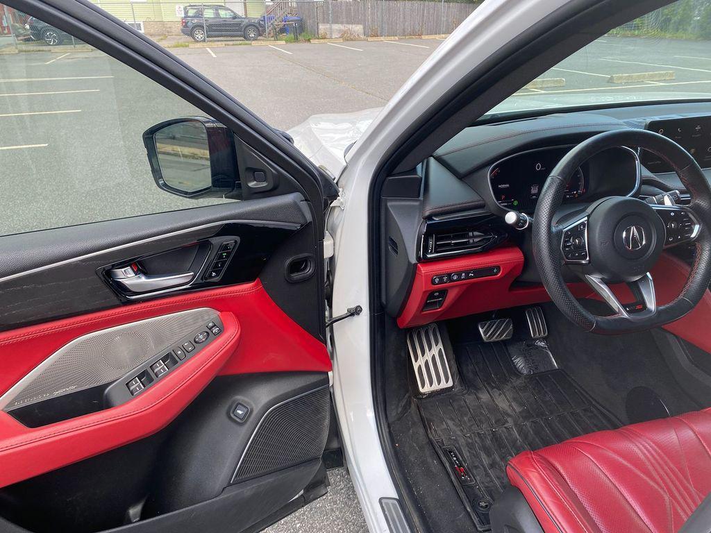 used 2022 Acura MDX car, priced at $44,995