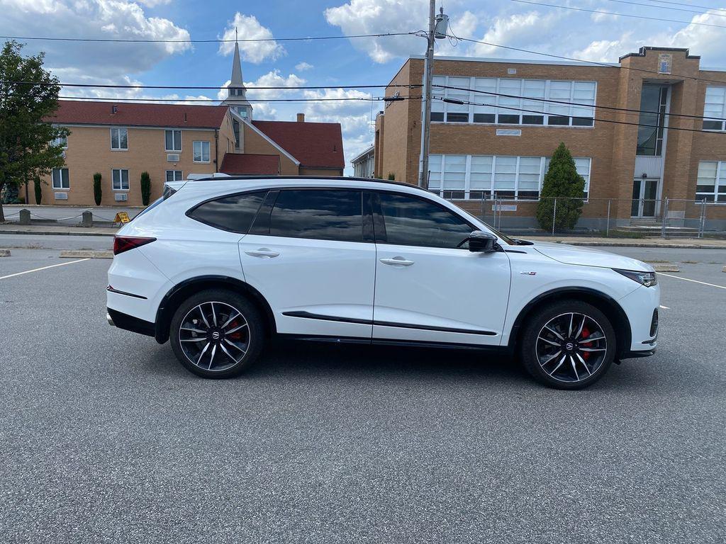 used 2022 Acura MDX car, priced at $44,995