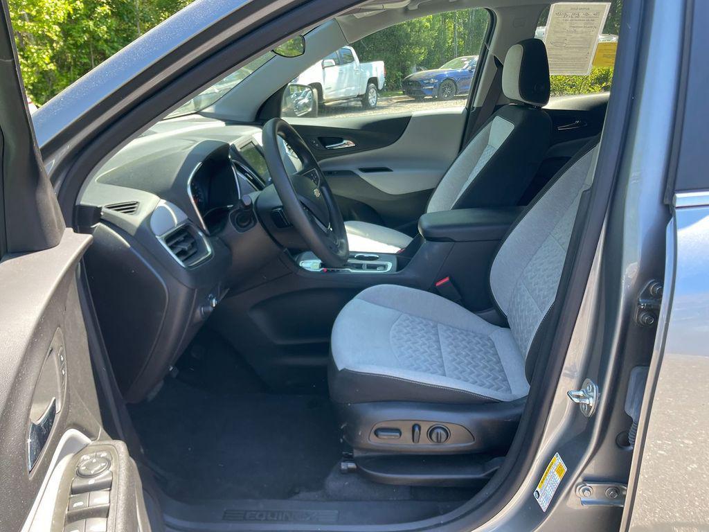 used 2023 Chevrolet Equinox car, priced at $21,694