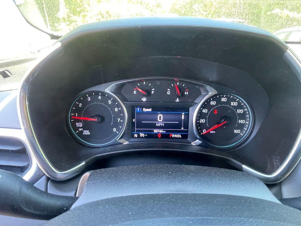 used 2023 Chevrolet Equinox car, priced at $21,694
