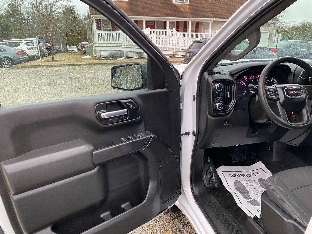 used 2020 GMC Sierra 1500 car, priced at $22,752