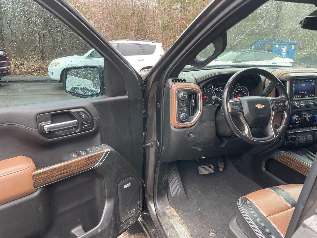 used 2022 Chevrolet Silverado 1500 Limited car, priced at $40,678