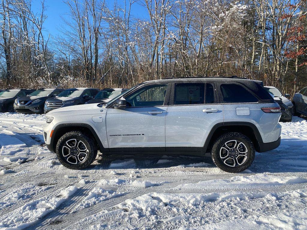 used 2023 Jeep Grand Cherokee 4xe car, priced at $35,569