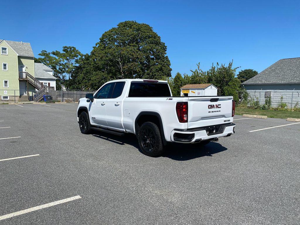 used 2023 GMC Sierra 1500 car, priced at $30,995