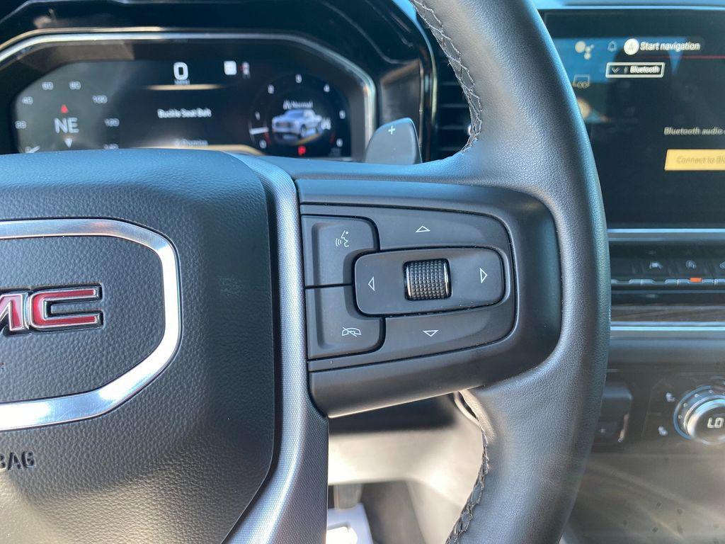 used 2023 GMC Sierra 1500 car, priced at $30,995