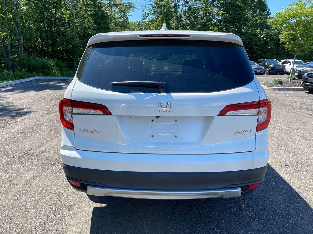 used 2022 Honda Pilot car, priced at $29,995