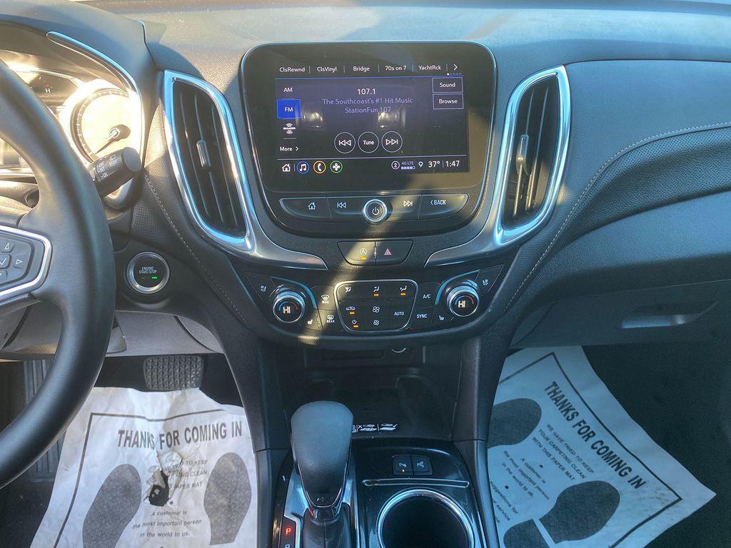 used 2024 Chevrolet Equinox car, priced at $23,995